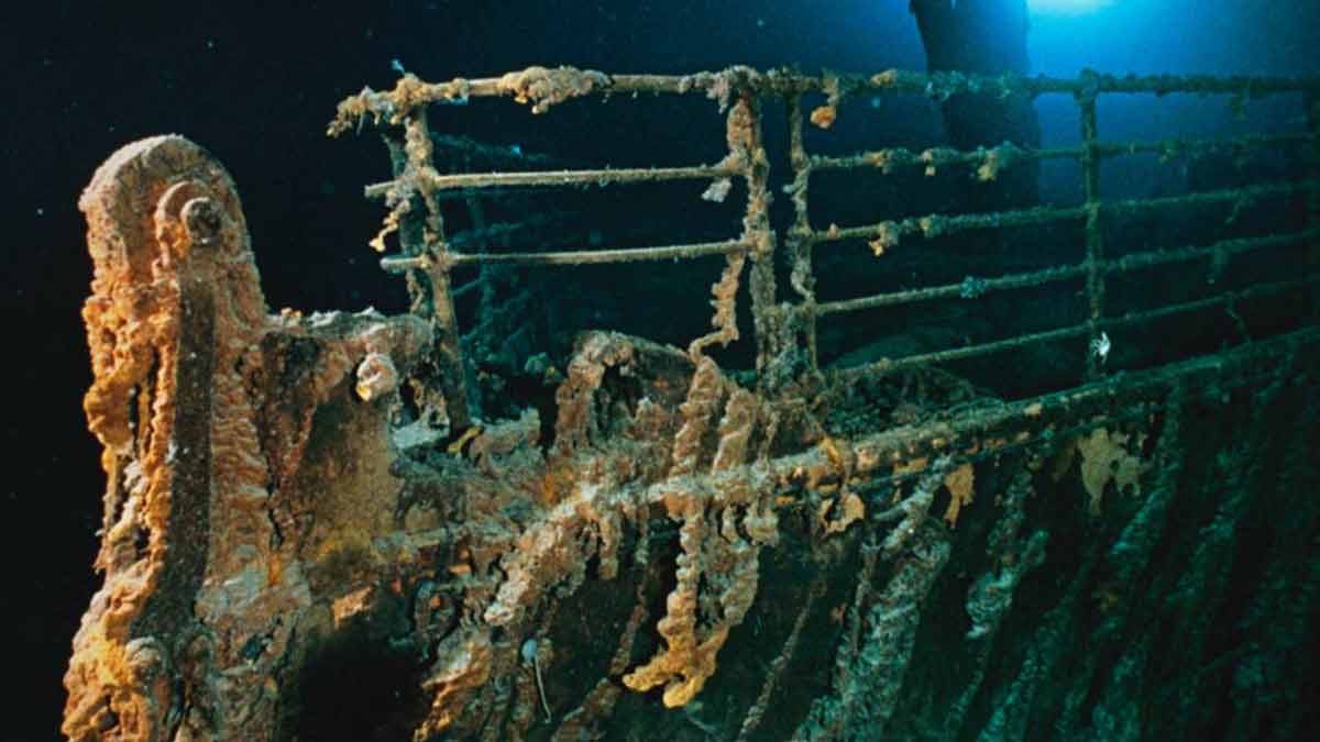 Bow of Titanic