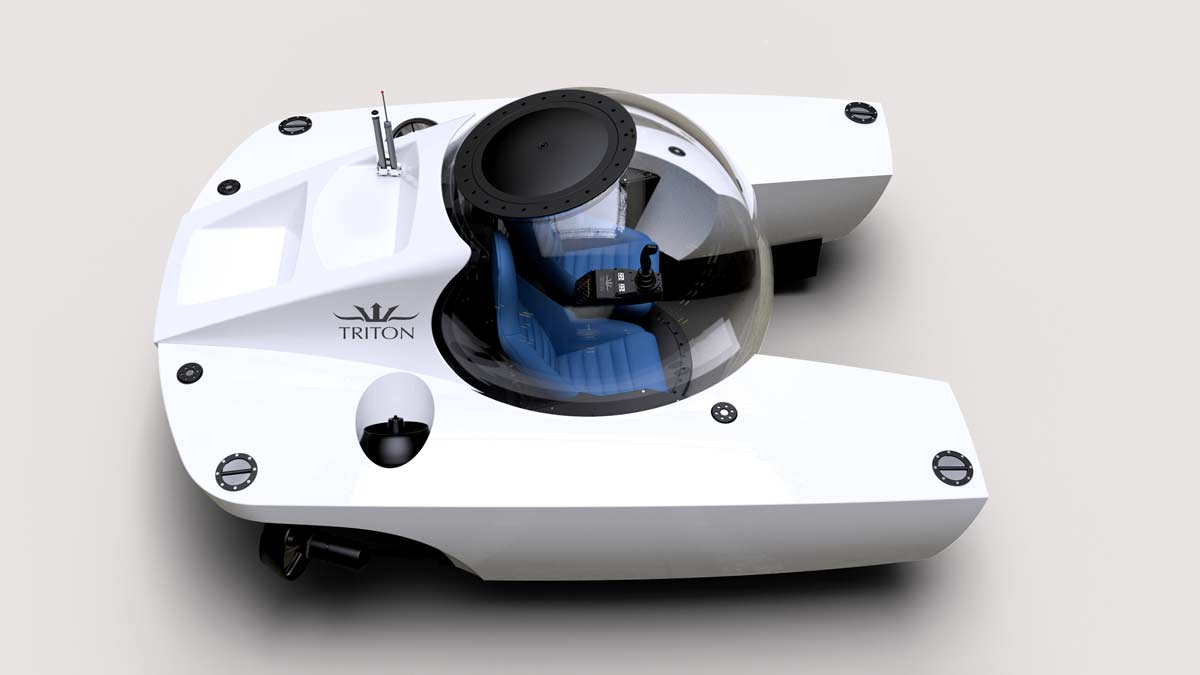 Triton 660/2 in white with blue interior